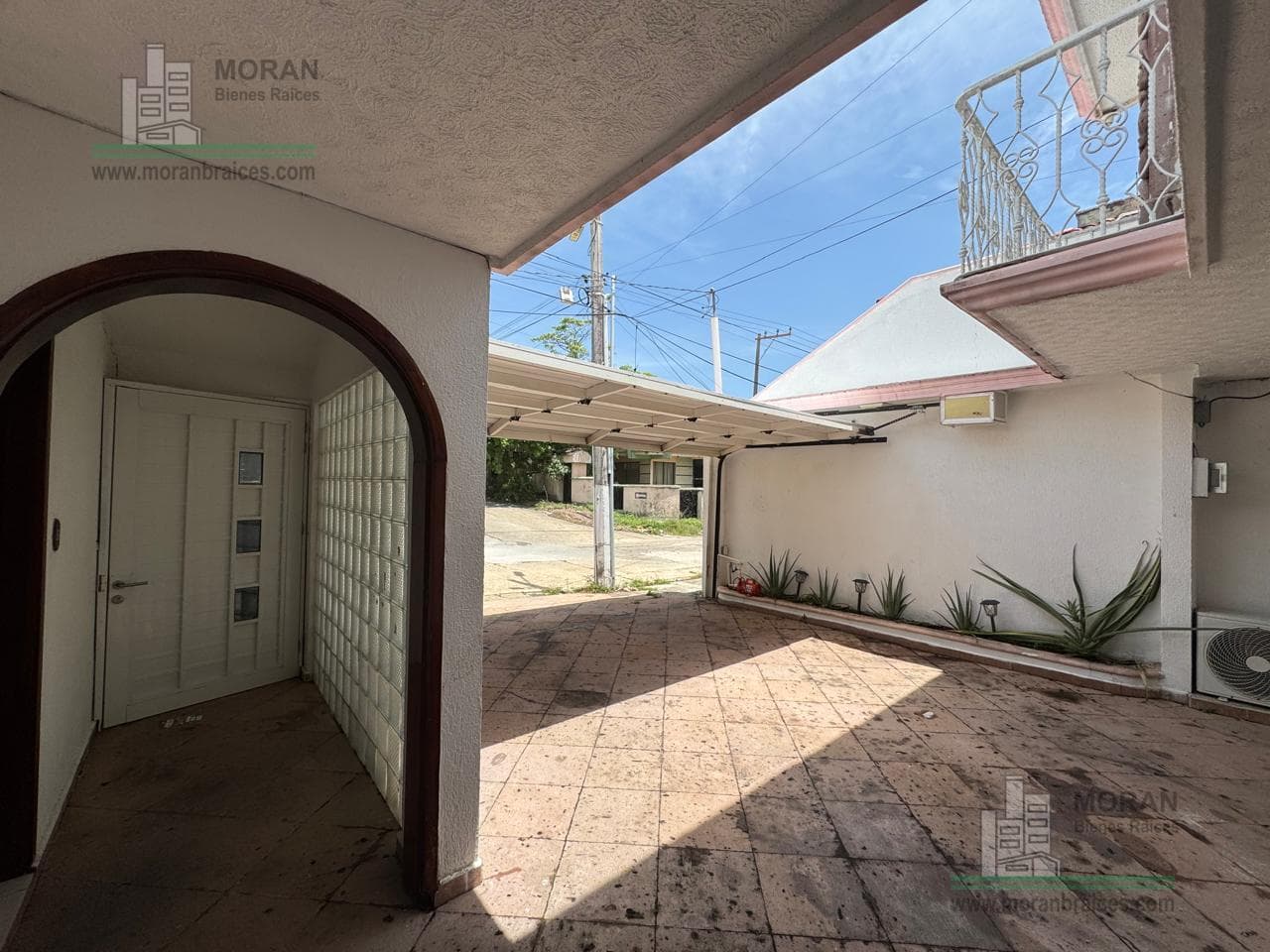 House for Rent at 839 Chihuahua Street, Petrolera Neighborhood, Coatzacoalcos, Ver.