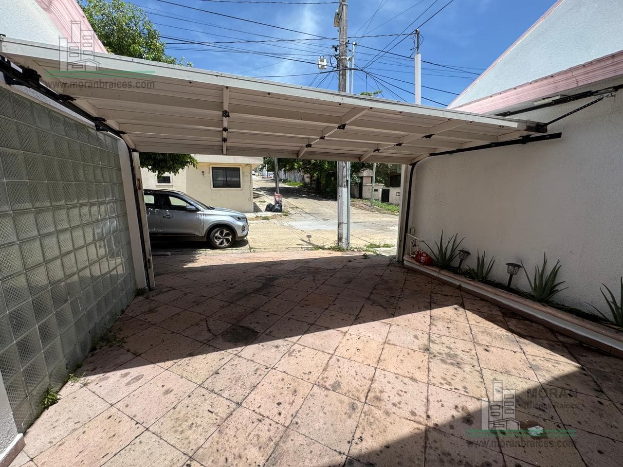 House for Rent at 839 Chihuahua Street, Petrolera Neighborhood, Coatzacoalcos, Ver.