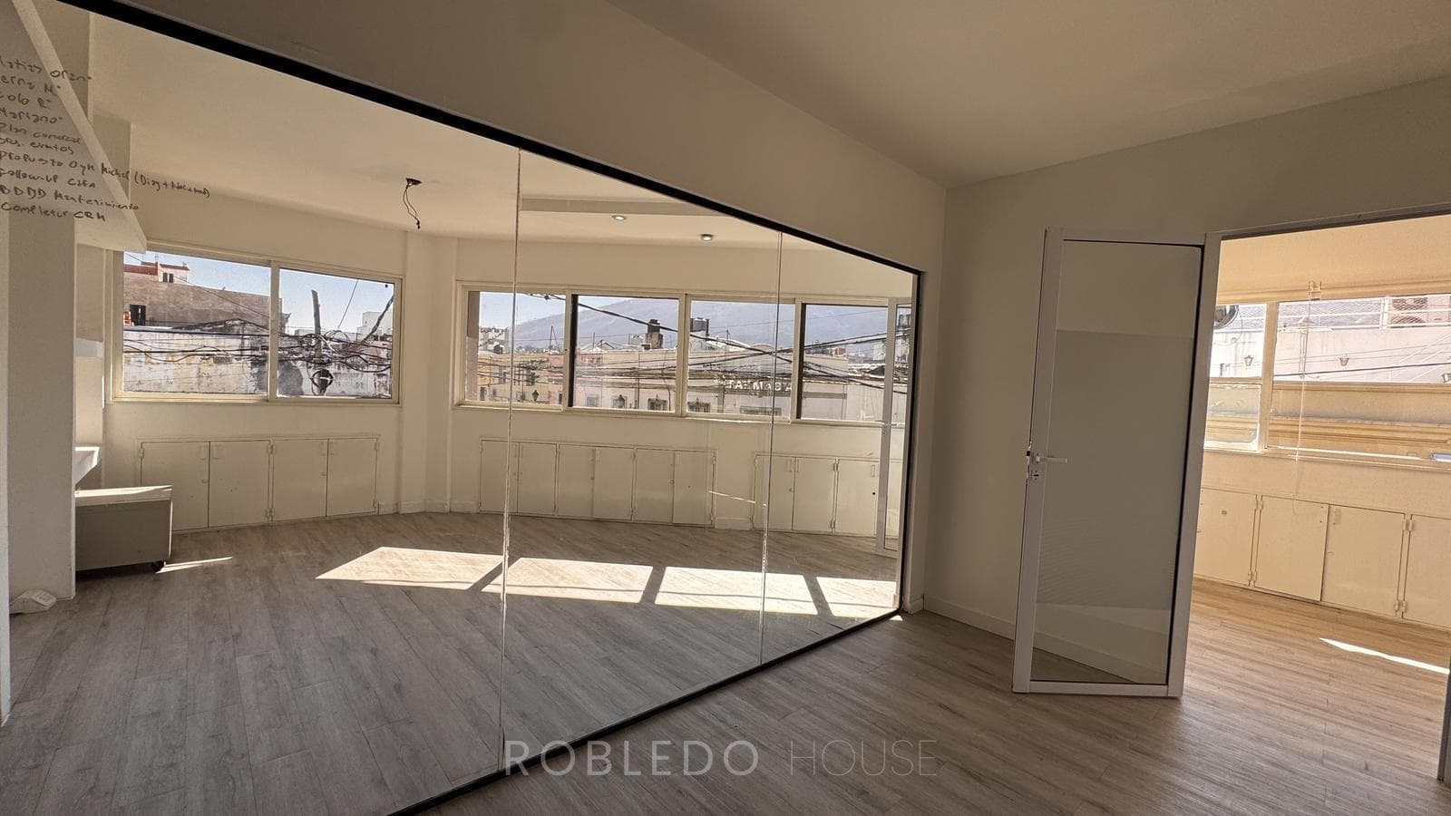 Office for Rent in the Microcentro District of Salta City