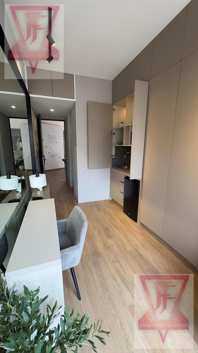 Loft for Sale in the Santa Fe Area—Premium Style with Exclusive Amenities!