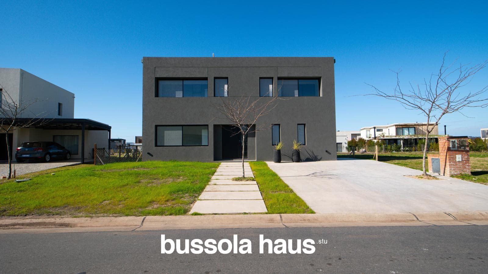 Casa en venta de 7 ambientes con amplios espacios en Riberas Puertos Escobar