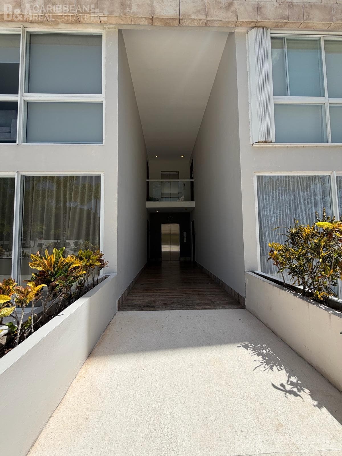 Apartment - Cumbres Residential Complex