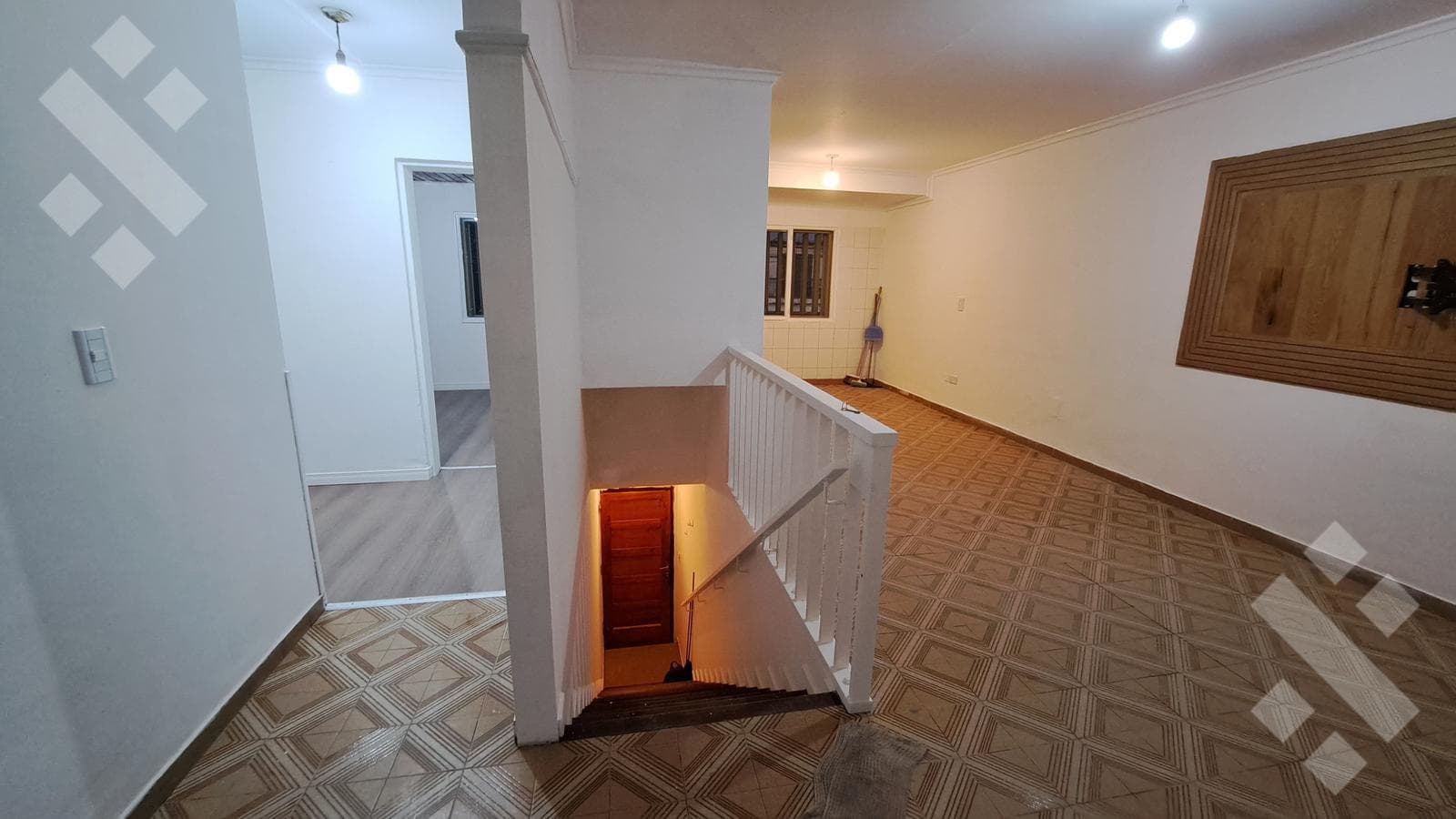 3-BEDROOM HOUSE FOR SALE. 3-BEDROOM APARTMENT, BOUQUET RODÁN NEIGHBORHOOD, NEUQUÉN CITY