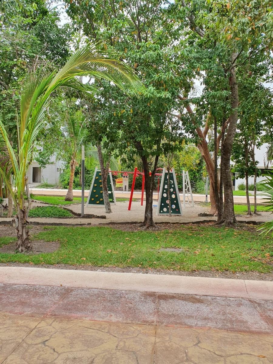 Land in Puerto Morelos