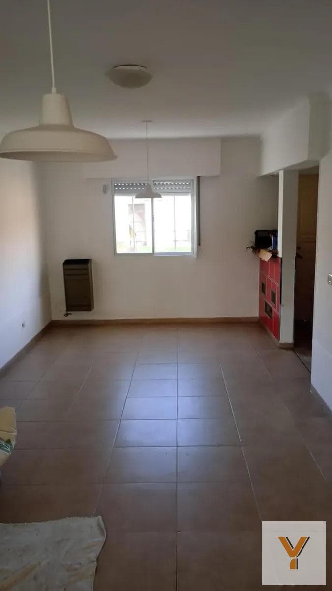 House for Rent - 2 Bedrooms, 2 Bathrooms - 200 meters - Mar del Plata