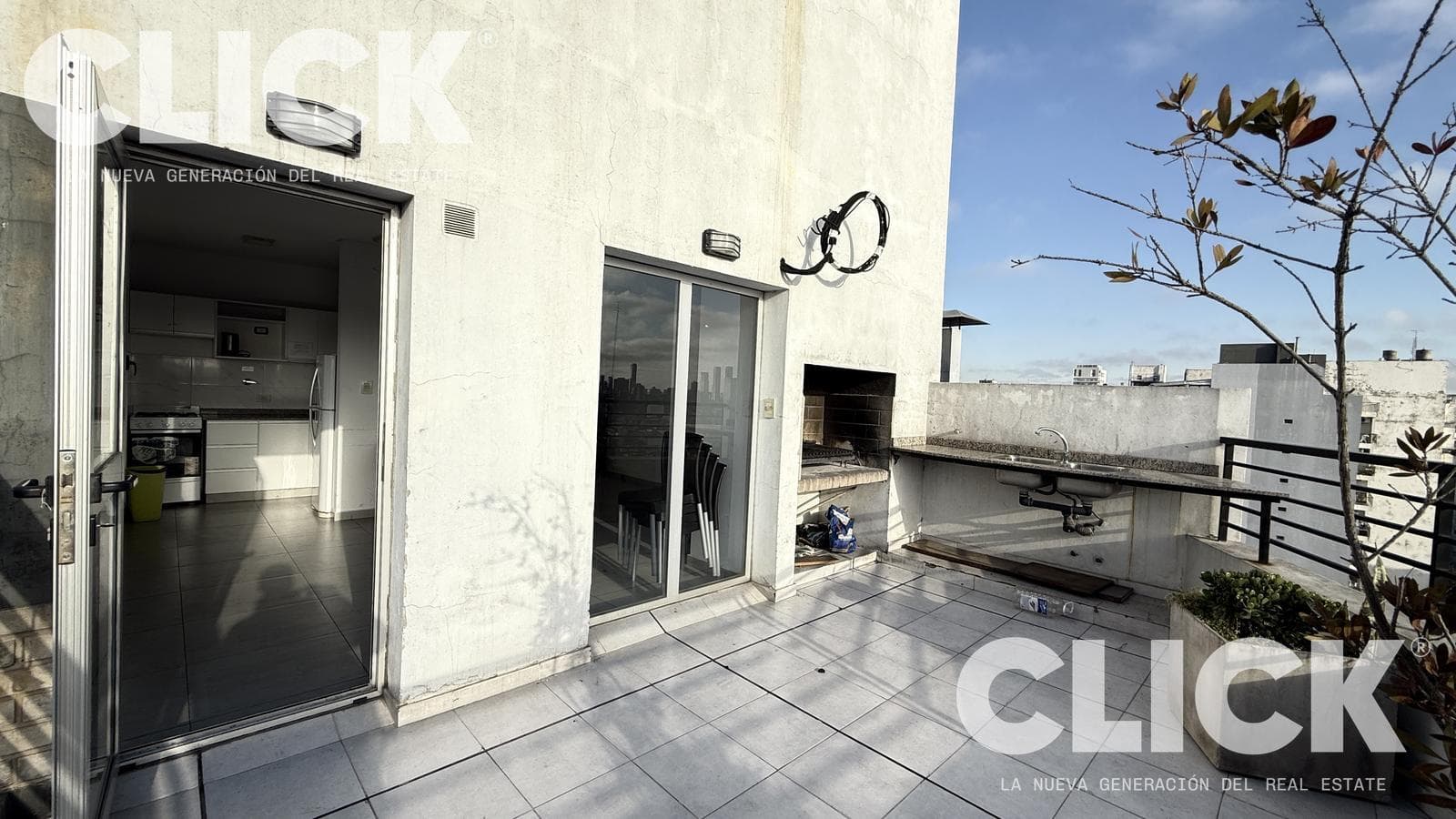 FOR SALE - 2-ROOM APARTMENT - BALCONY - POOL - UTILITY ROOM - GRILL - VILLA CRESPO