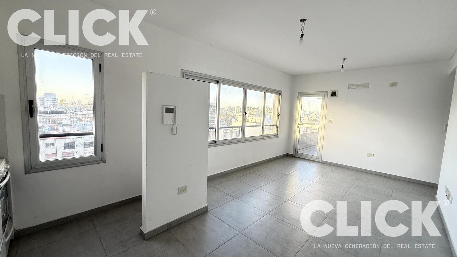 FOR SALE - 2-ROOM APARTMENT - BALCONY - POOL - UTILITY ROOM - GRILL - VILLA CRESPO