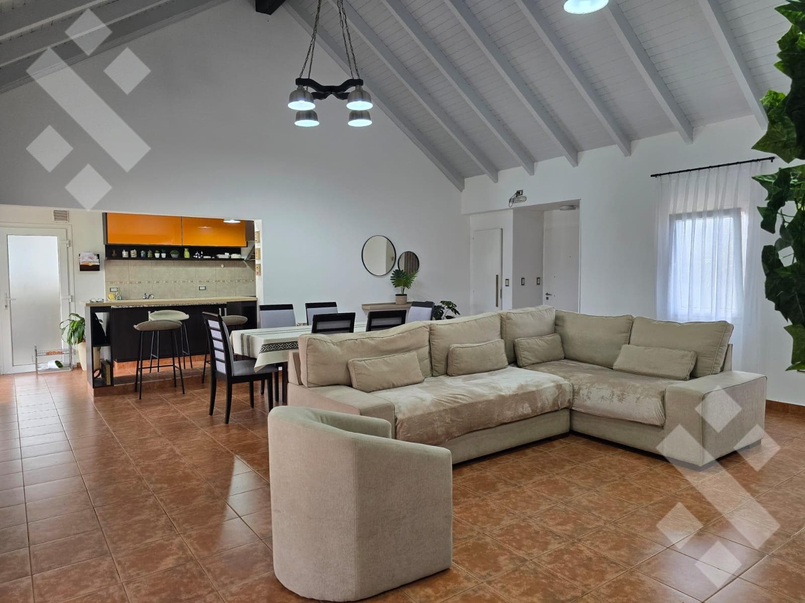 FOR SALE - HOUSE - 3 BEDROOMS - COMAHUE GOLF CLUB GATED COMMUNITY.