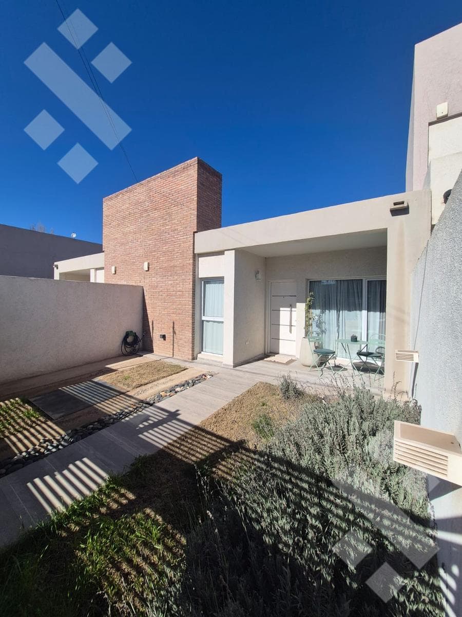 2-Bedroom House for Sale _ TIERRA MANSA (Centenario, Neuquén)