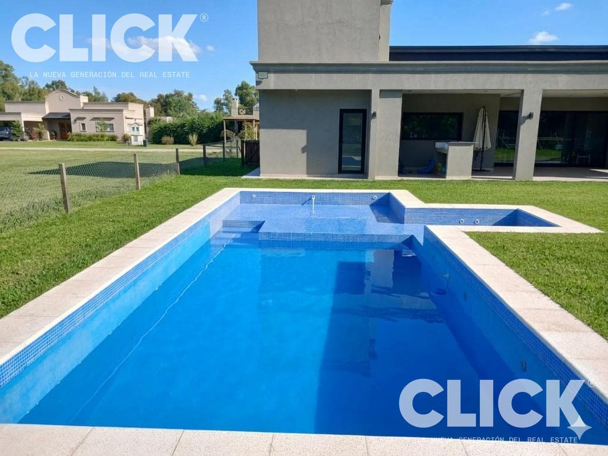 5-room house for sale in Campo Daromy with a pool