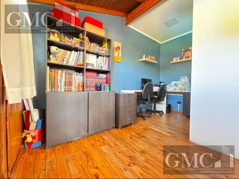 HOUSE FOR SALE IN PARQUE CAMET