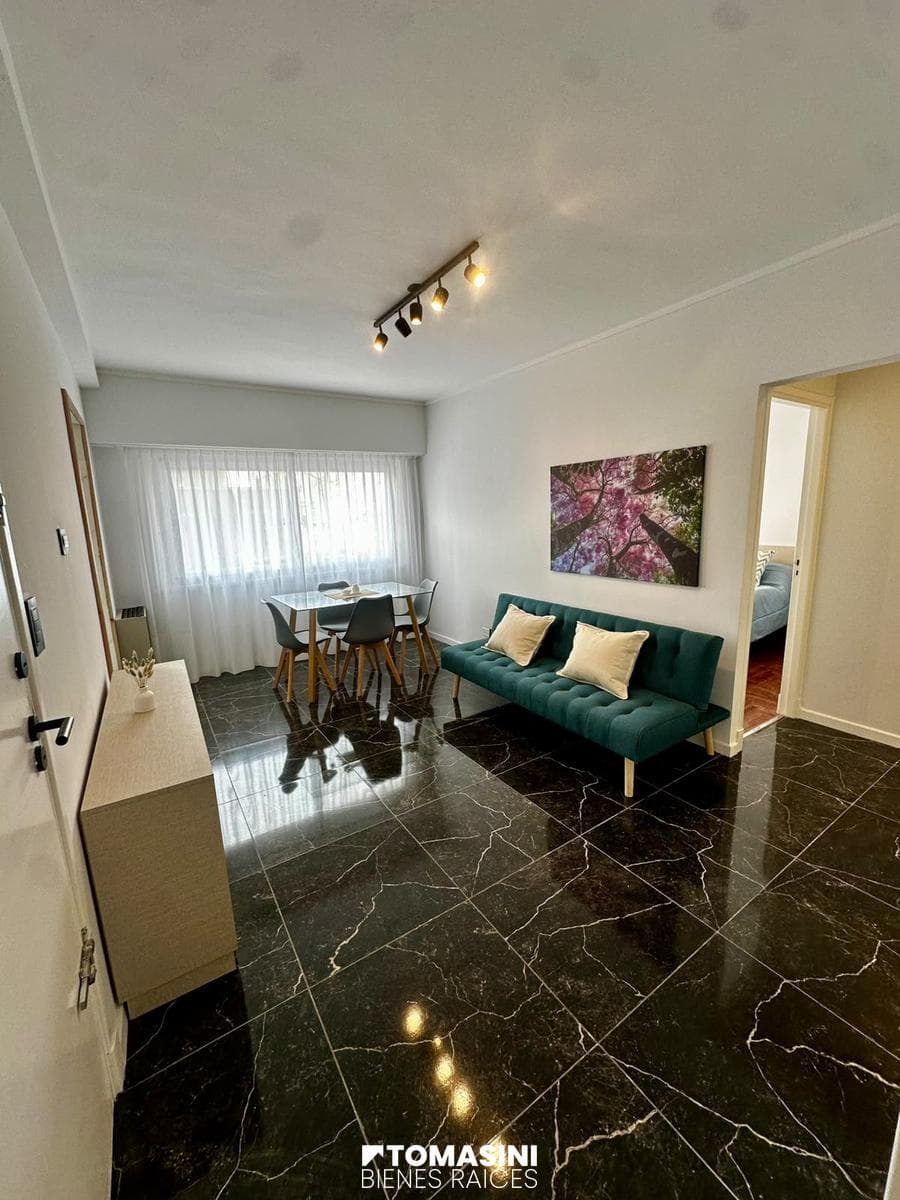 3-bedroom apartment with a utility room and a balcony