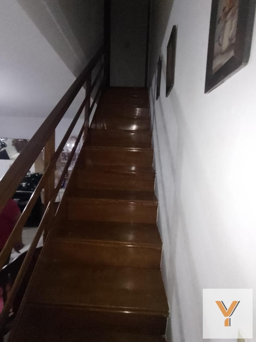 House for Sale - 3 Bedrooms, 1 Bathroom - 110 m - Pompeya