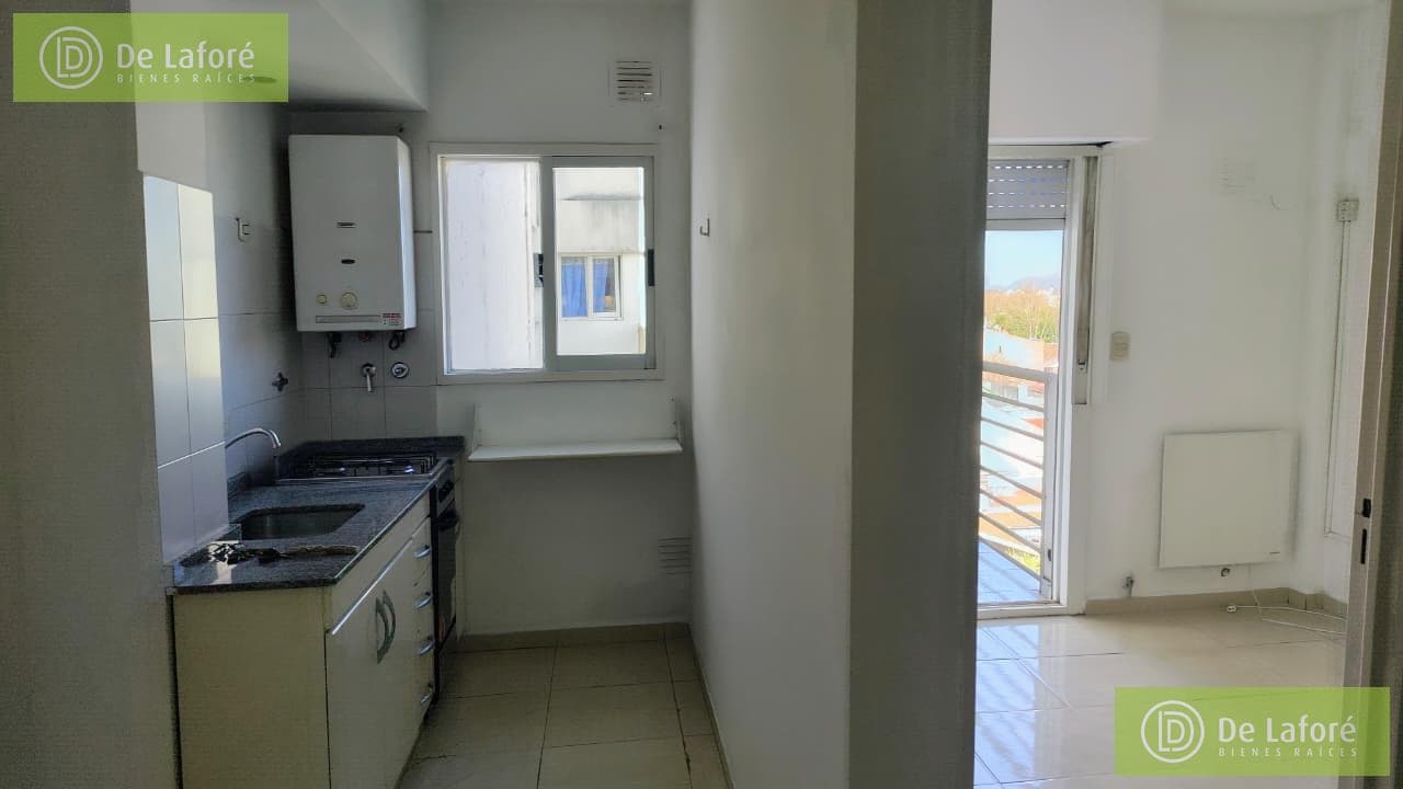 FOR RENT - Small 2-room apartment in San Fernando, 1 block from Av. Libertador