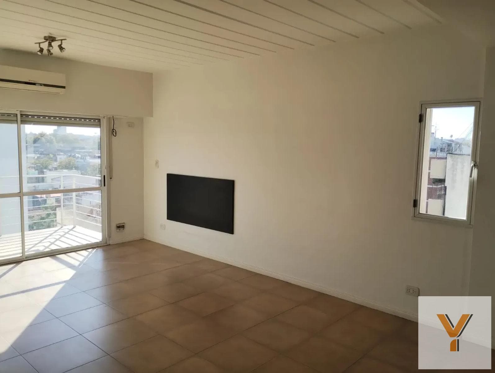 Apartment for Rent - Studio with 1 Bathroom - 45 m² - Paternal