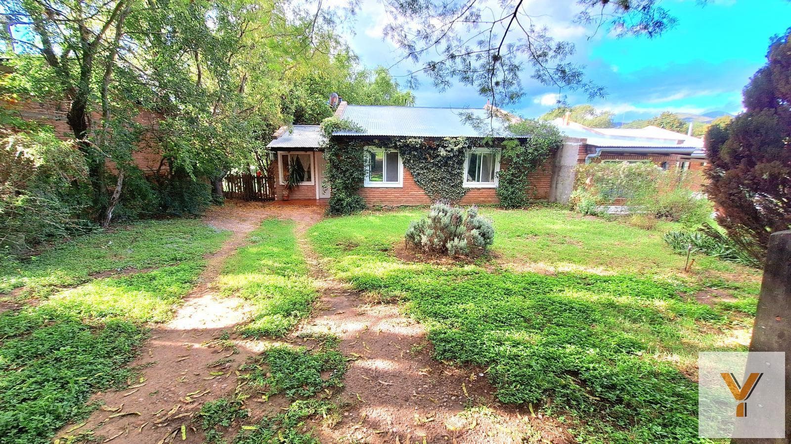 House for Sale - 3 Bedrooms, 1 Bathroom - 552 m - Córdoba - Punilla - La Cumbre