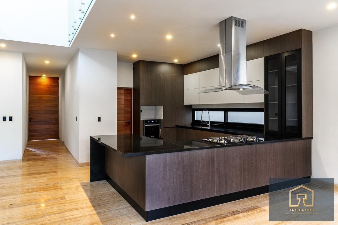 House in Lagos del Sol