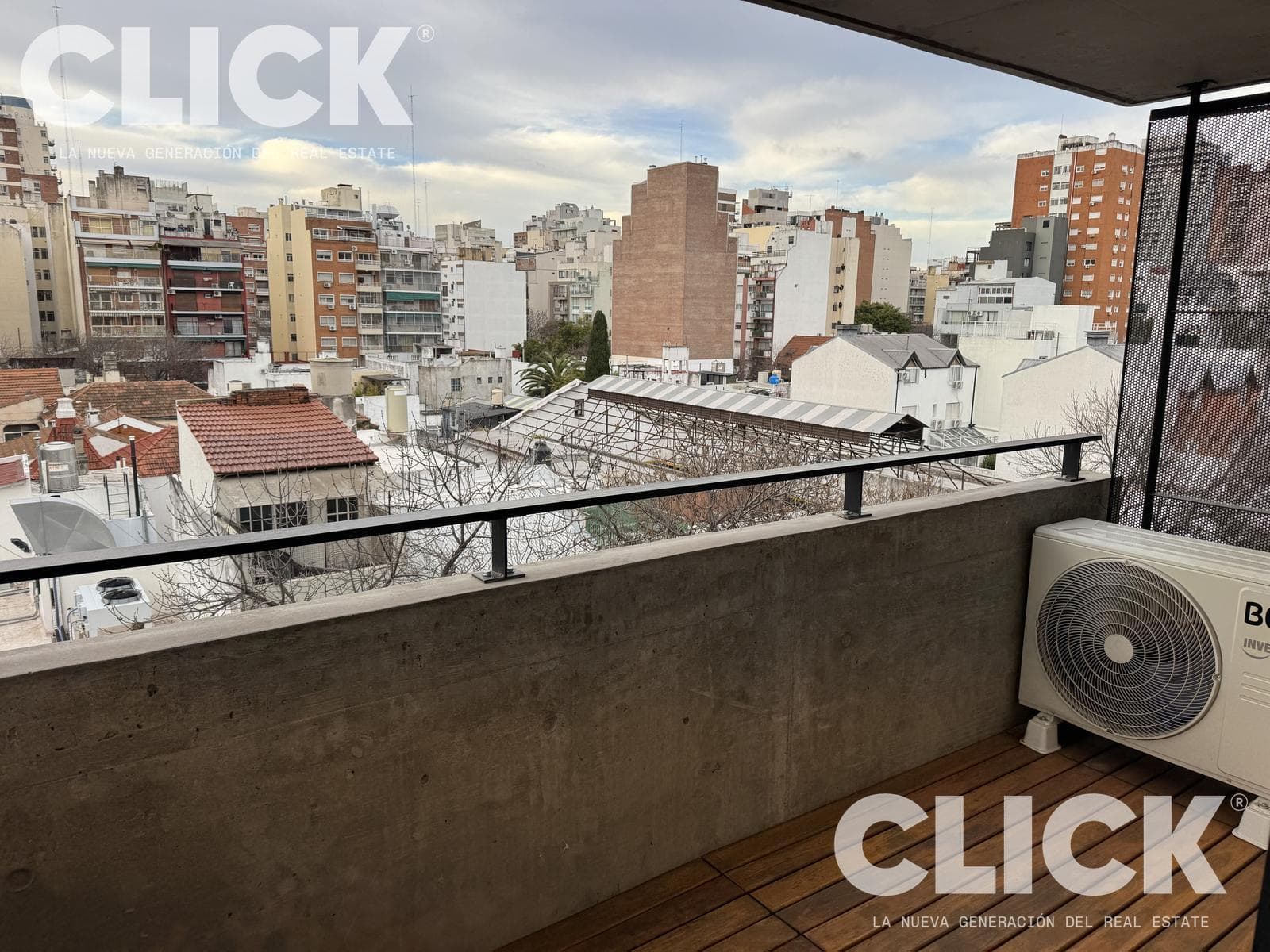 Apartment for rent, 2 bedrooms, with a garage and storage room.