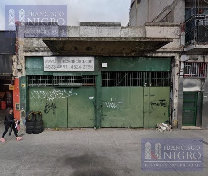 Venta Galpon en 8,66 x 25,00 Frente Facultad de Agronomia
