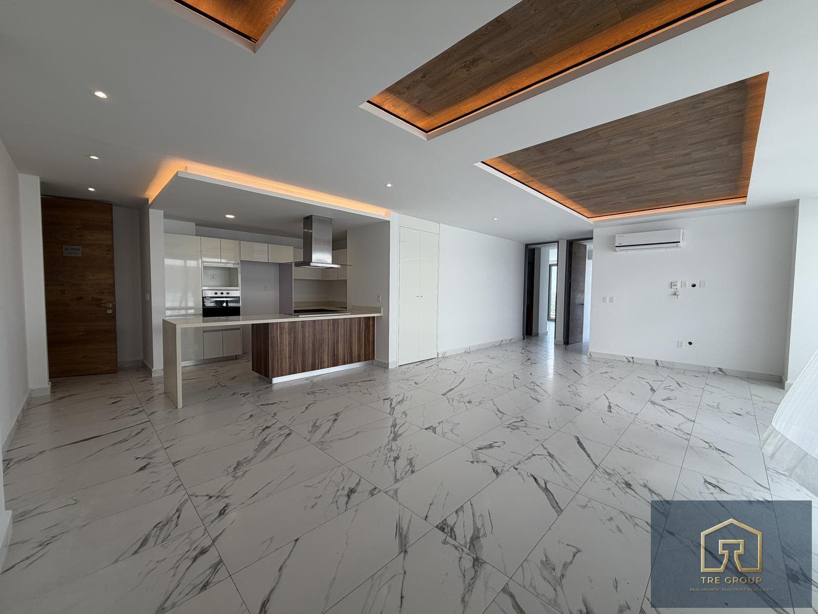 ICONO TOWERS APARTMENT FOR SALE, UNFURNISHED