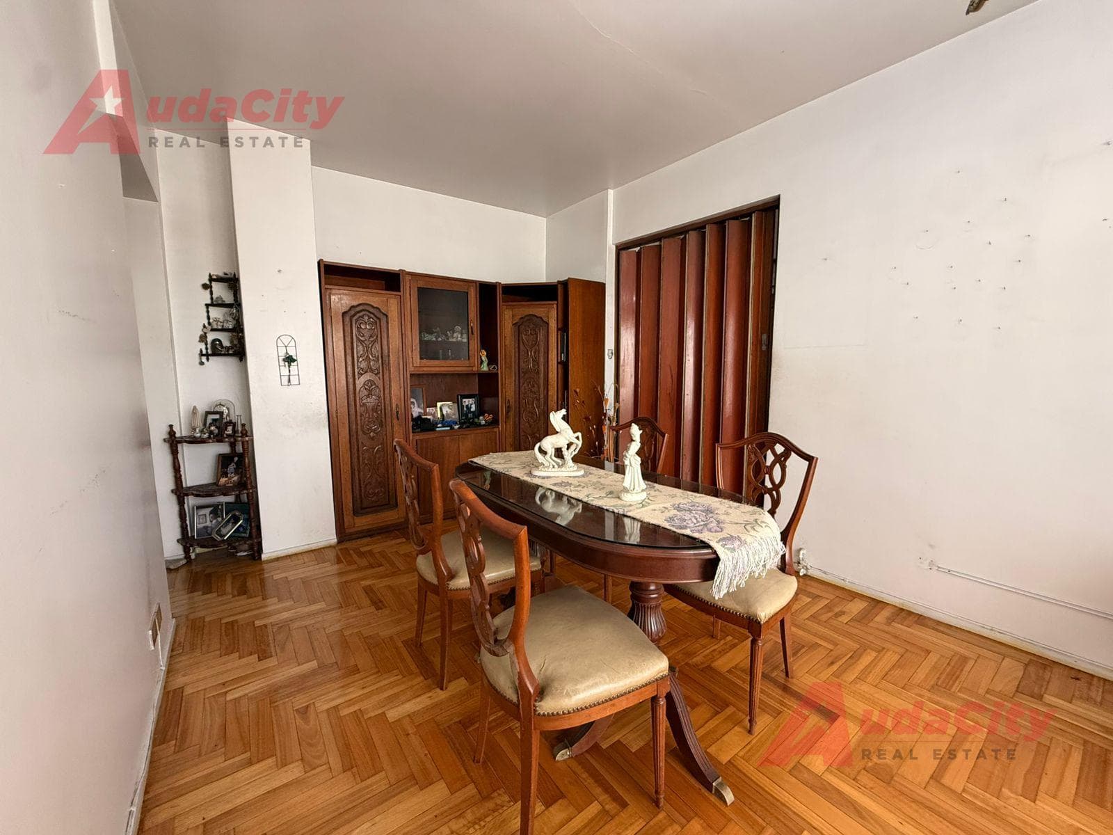 2-ROOM APARTMENT FOR SALE IN RAMOS MEJIA CENTRO, ON THE MAIN STREET, ONE BLOCK FROM THE TRAIN STATION