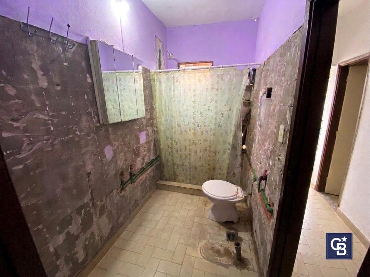 House for Sale in Garin: 3 Rooms