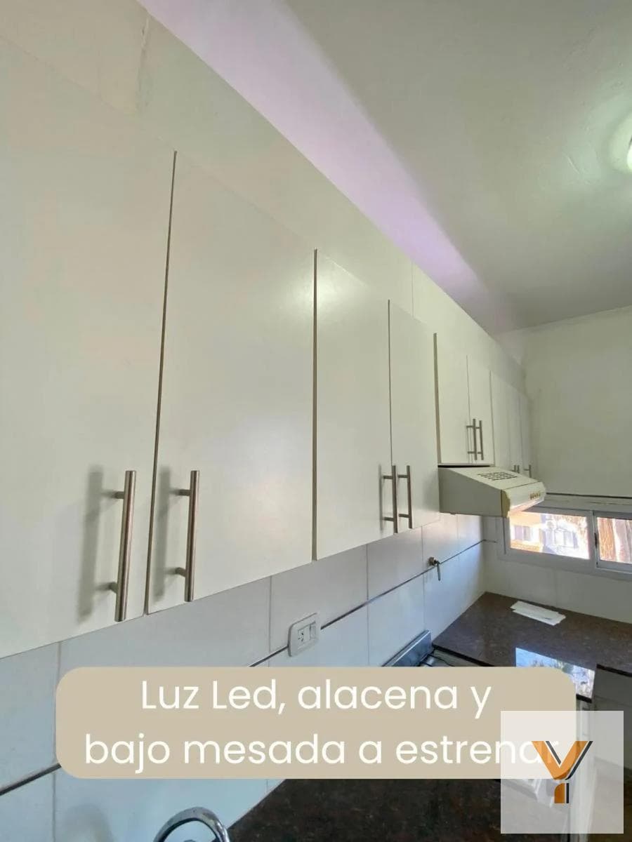 Apartment for Sale - 3 Bedrooms, 1 Bathroom - 68 m² - La Plata