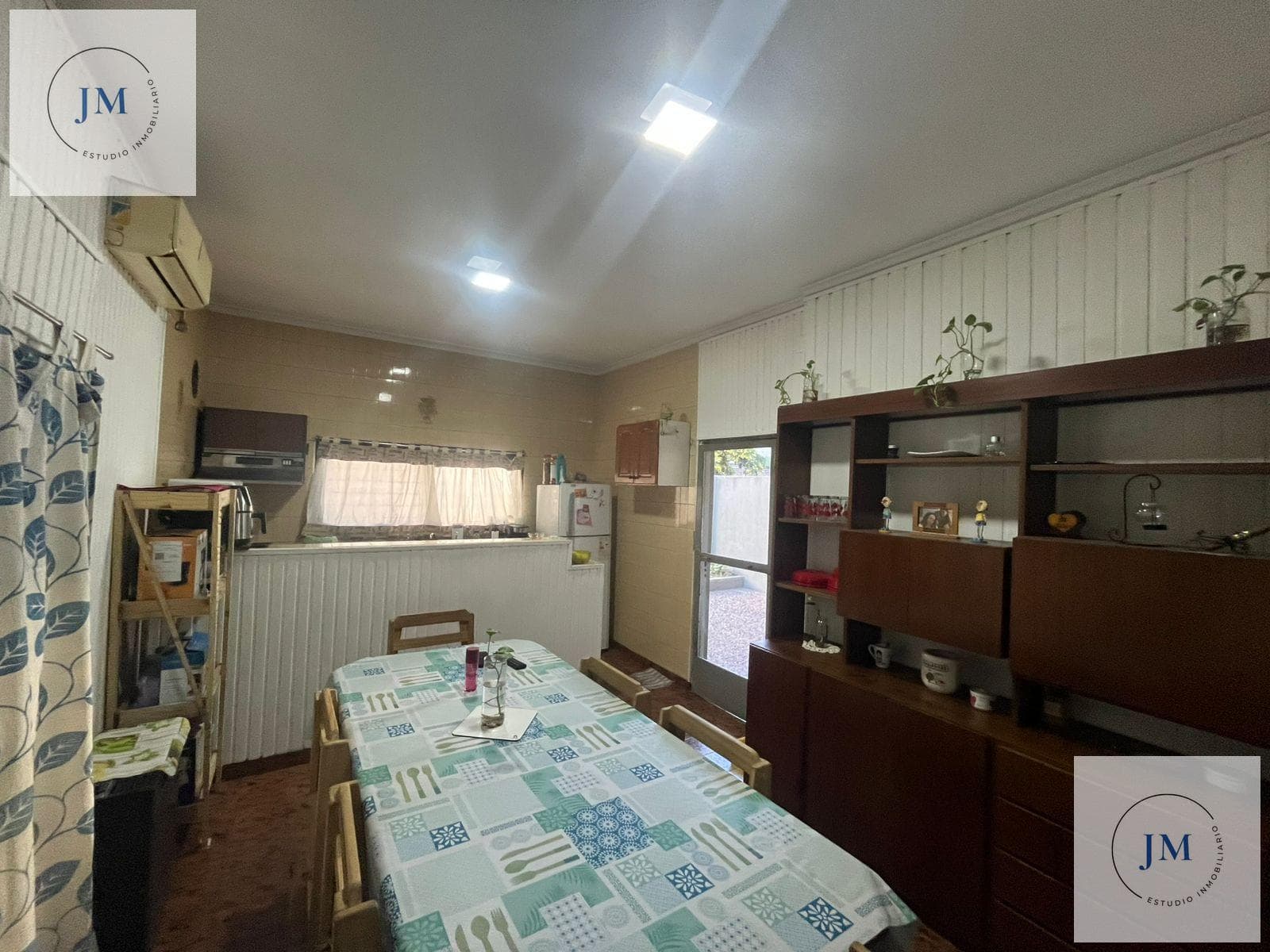 House for Sale in Loma Hermosa