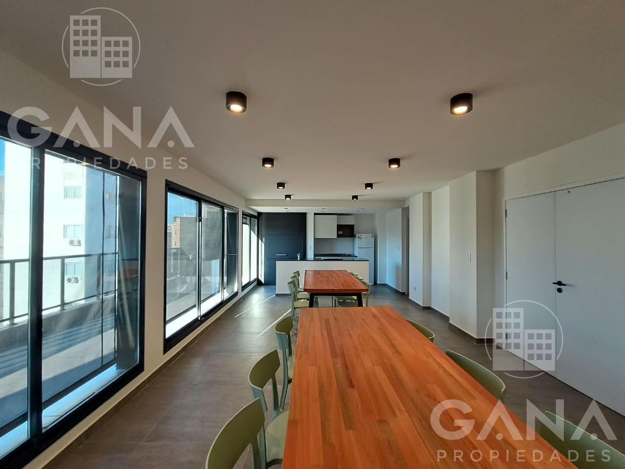 Brand-new studio apartment for sale with a balcony, fully furnished