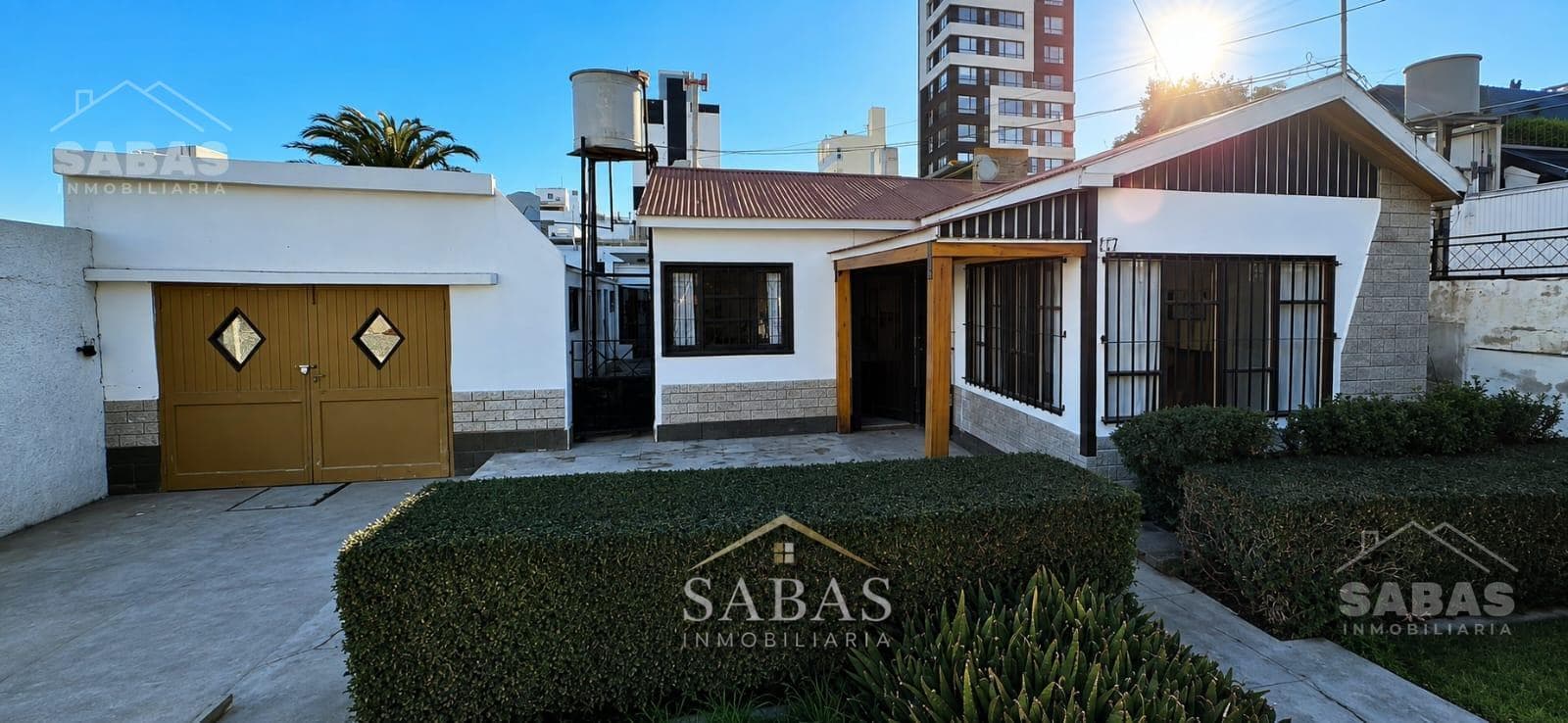HOUSE, CENTRO NEIGHBORHOOD