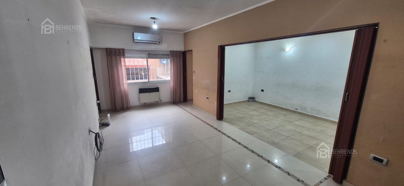 High-quality townhouse with garage, patio, and grill – Tolosa