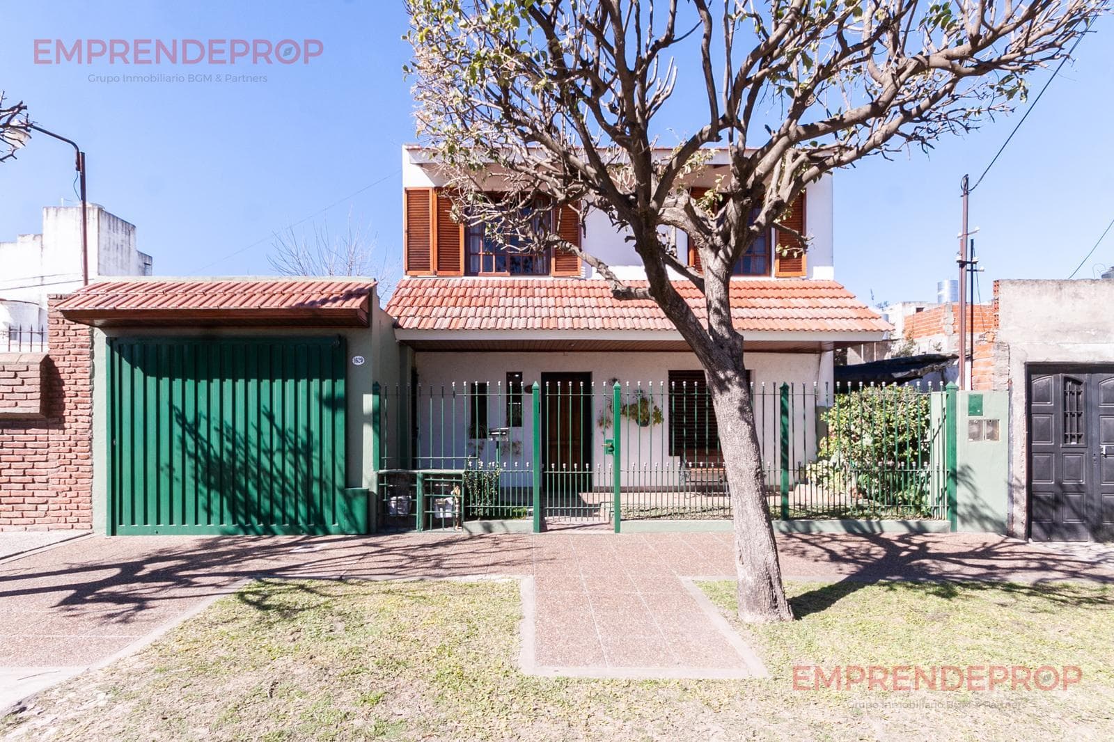 6-room house for sale in Luis Guillón