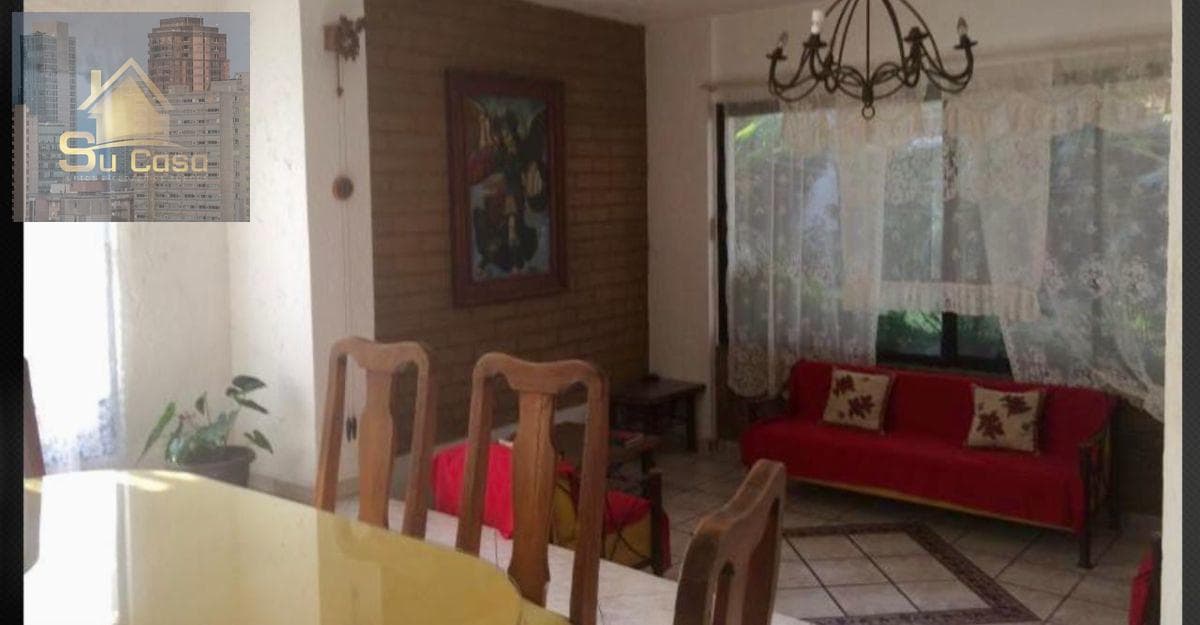House in Ahuatepec, Cuernavaca (6 bedrooms) For Sale / For Rent