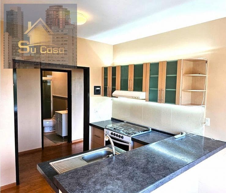 Apartment for sale and rent with an elevator and lobby.