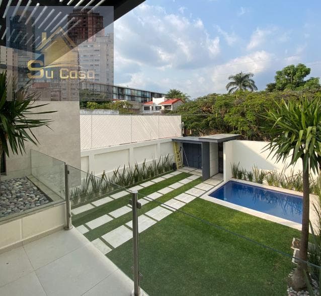 HOUSE FOR SALE IN PRADOS DE CUERNAVACA