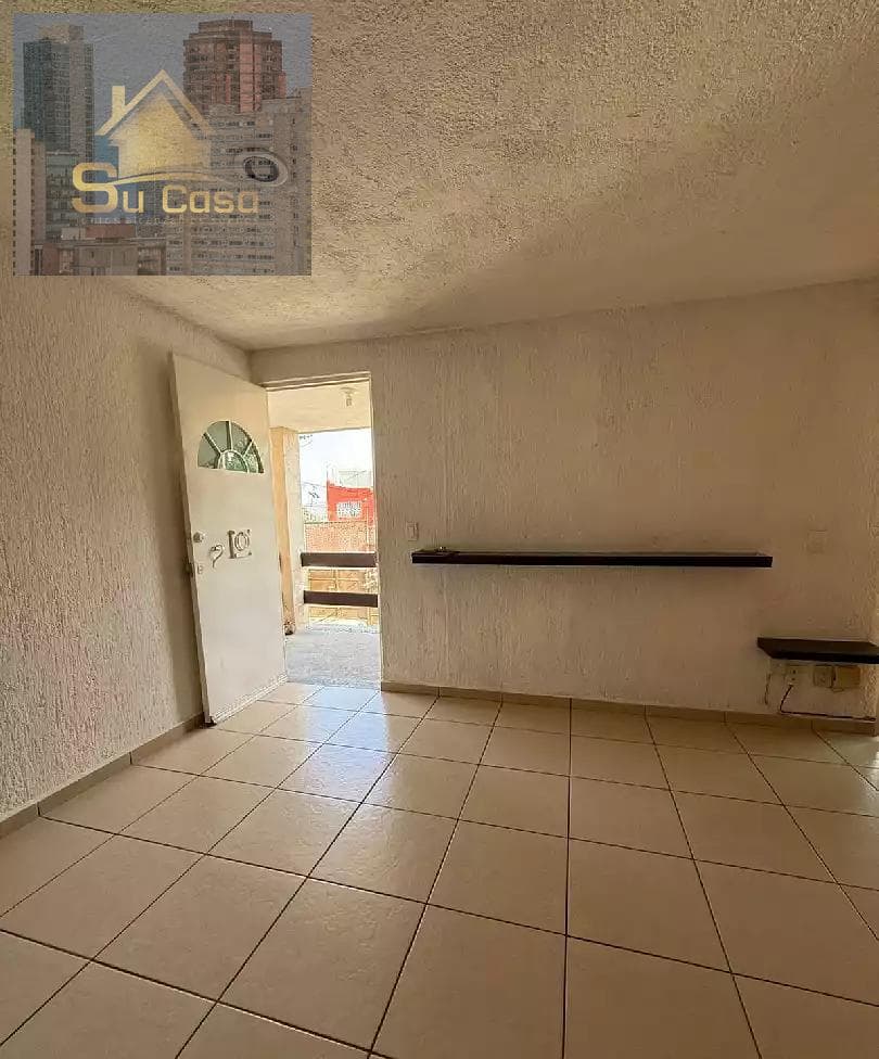 Very comfortable apartment on the 2nd floor.