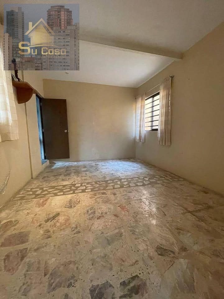 Single-story house 5 minutes from Plaza Cuernavaca.