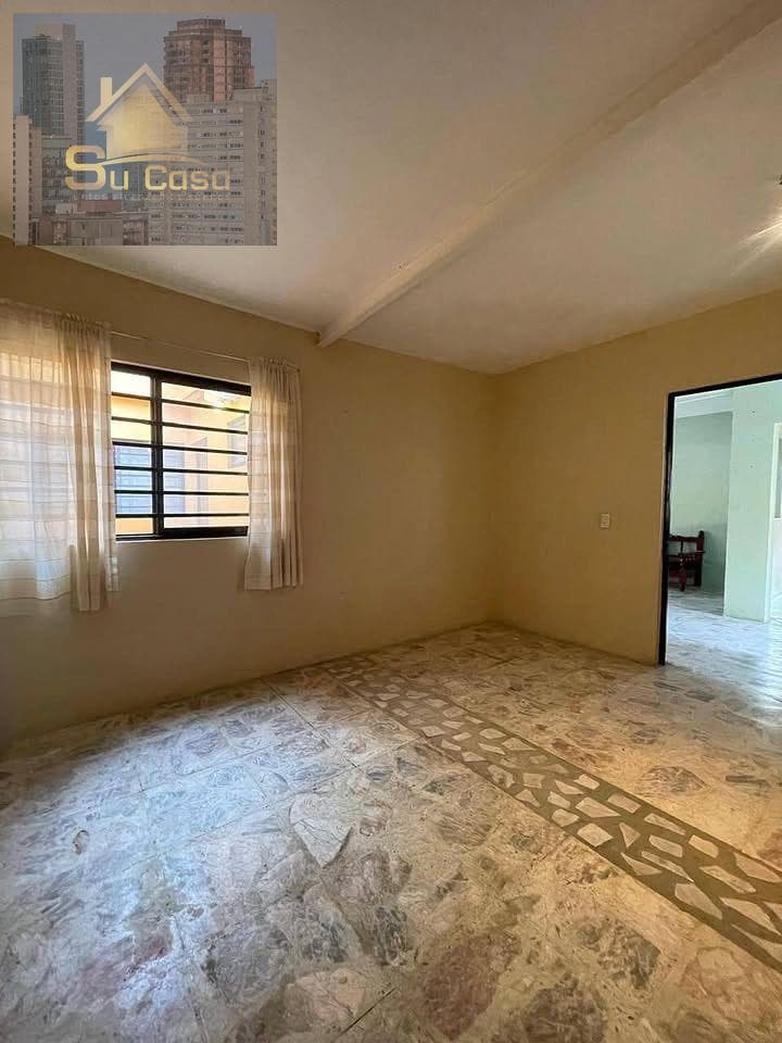 Single-story house 5 minutes from Plaza Cuernavaca.
