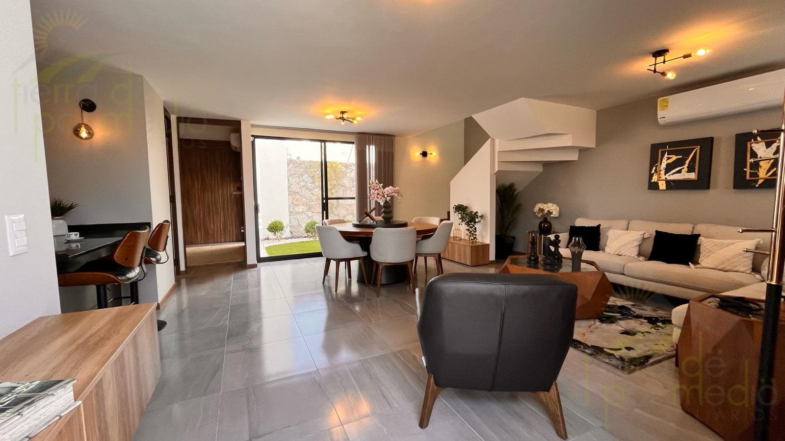 House with a Bedroom on the Ground Floor for Sale in Zibata, Querétaro