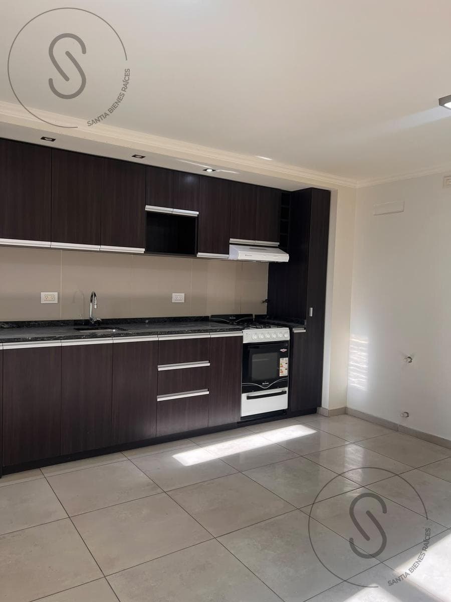 TRIPLEX FOR SALE AT MIRALEJOS 17