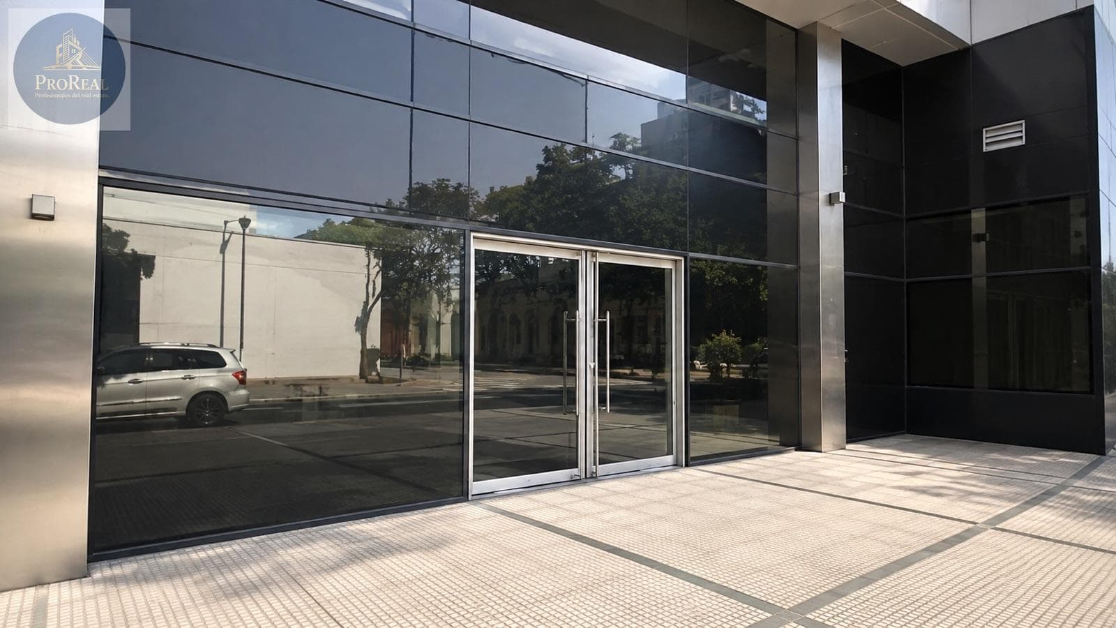 Local - Puerto Madero