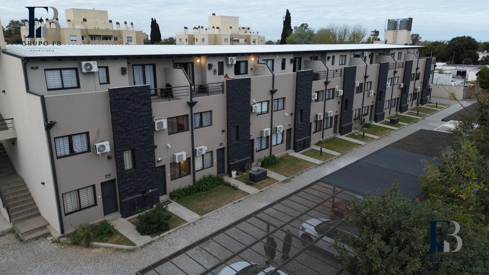 2-Bedroom Duplex Garage - Haus 701 Gated Community