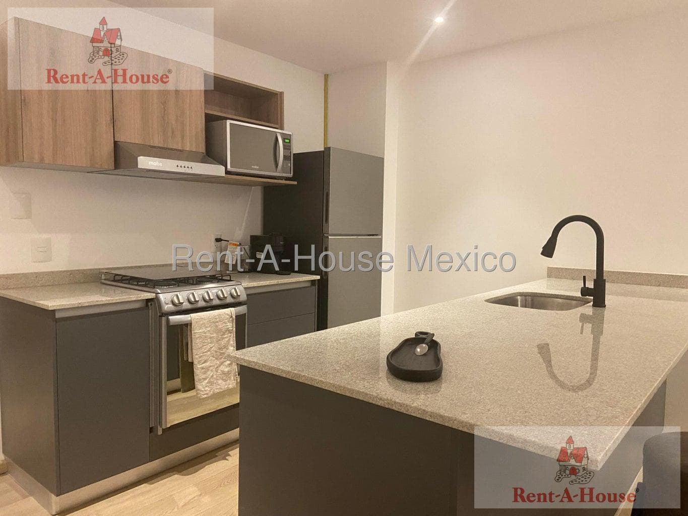 Apartment for Sale in Álvaro Obregón, Los Alpes, Area: 27-632