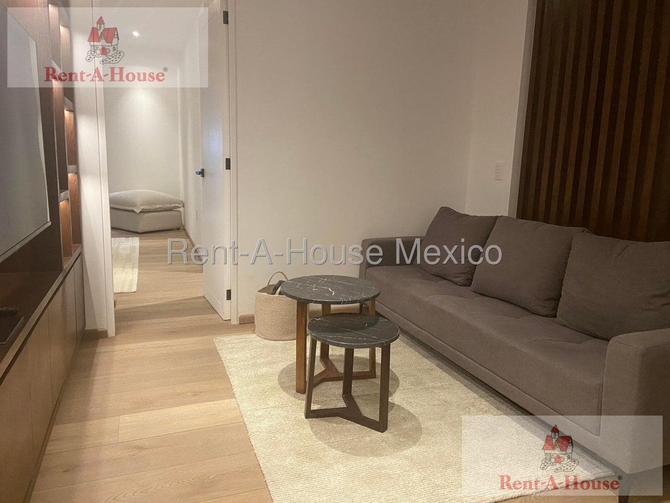 Apartment for Sale in Álvaro Obregón, Los Alpes, Area: 27-632