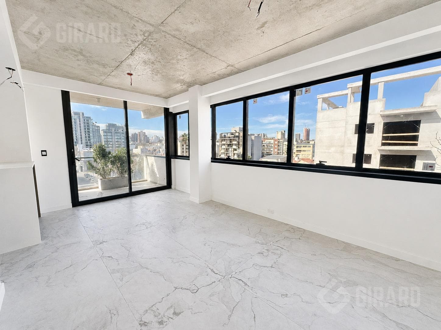 2-Room Apartment for Sale in the Guemes Neighborhood