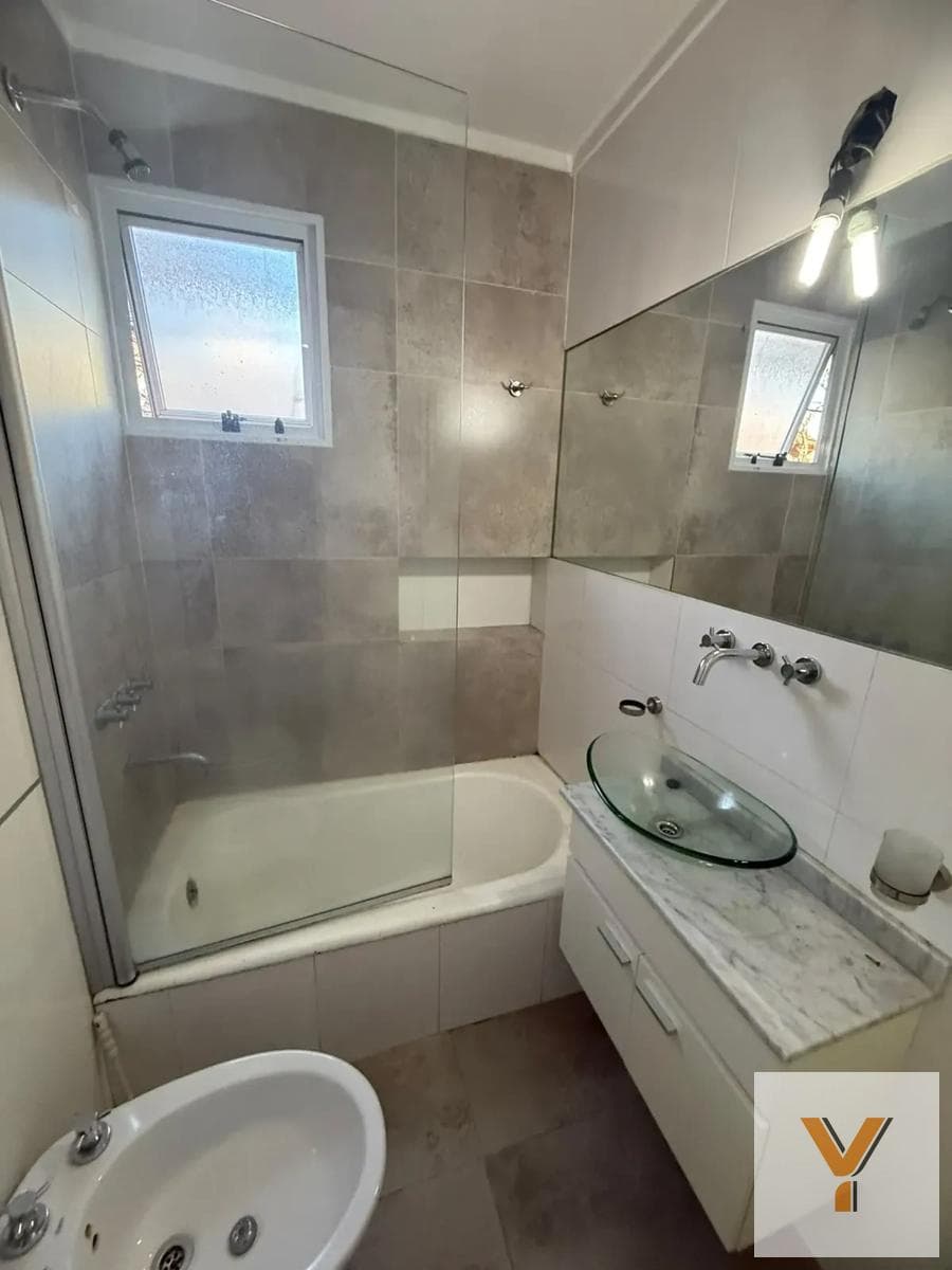 Apartment for Rent - 1 Bedroom, 1 Bathroom - 30 meters - Coghlan