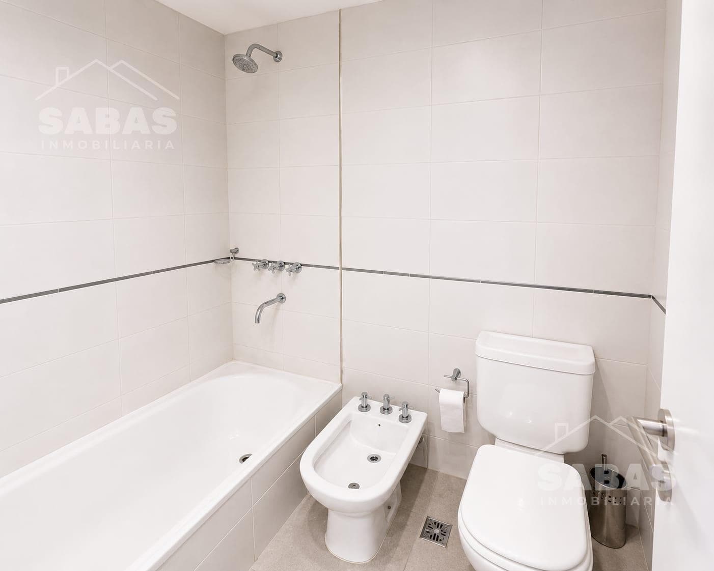 FRANCE BUILDING APARTMENT