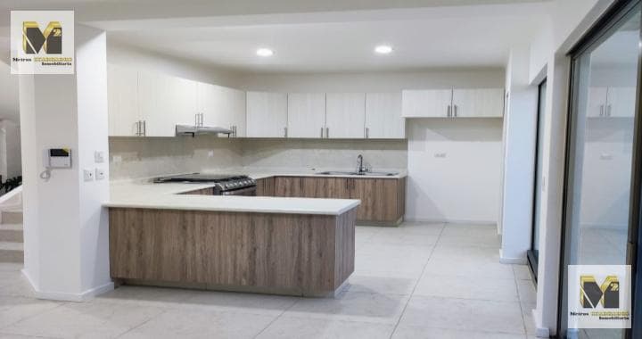 House for Sale on Circuito Loma Alta in the Tres Marías Subdivision