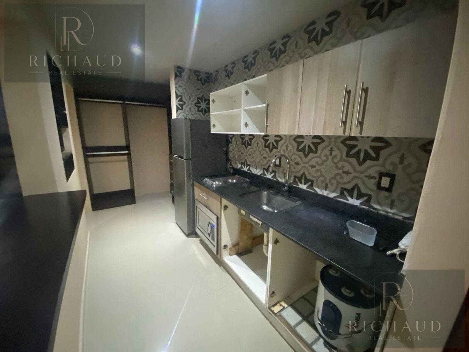 Apartment - Los Laureles Subdivision