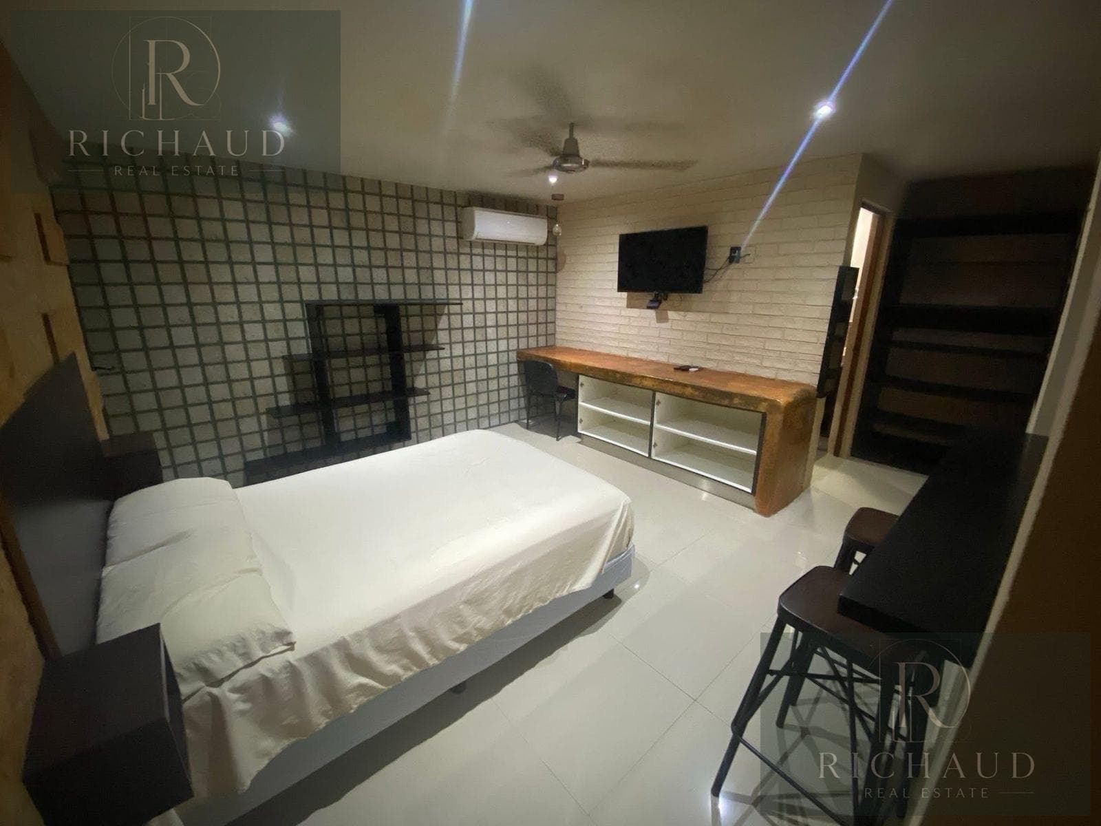 Apartment - Los Laureles Subdivision